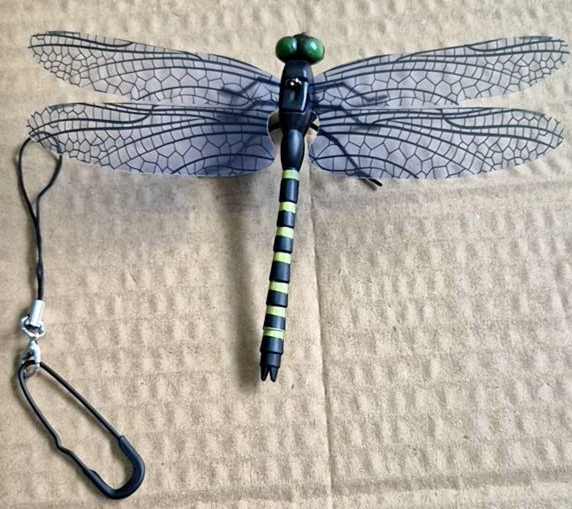 蜻蜓防蚊別針(おにやんま君造型)